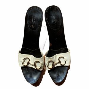 Vintage Gucci Kitten Heel Size 9